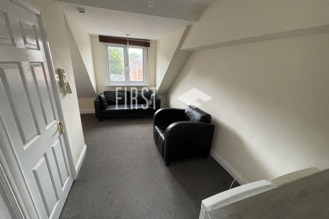 Flat 4 56, Knighton Fields Road East, Leicester photo 5