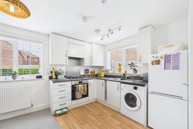 12, Fennell Way, Stamford photo 3
