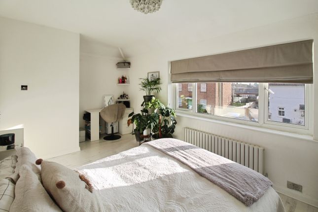8, Marshall Road, Norwich photo 4
