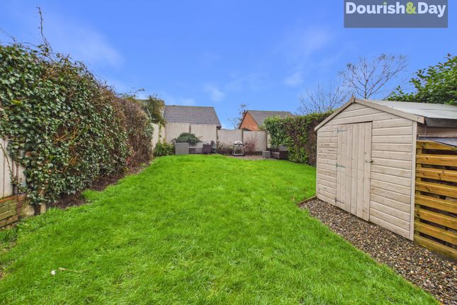 13 Oak Road, Stafford photo 4