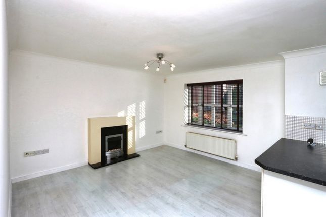58, Pickard Drive, South Yorkshire photo 3