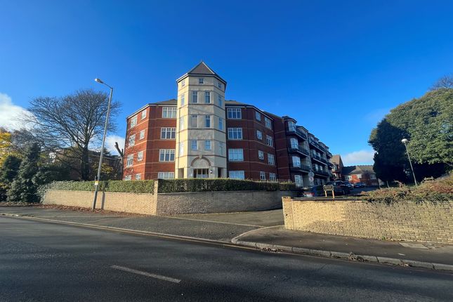 Flat for sale in Penn Road, City Centre, Wolverhampton