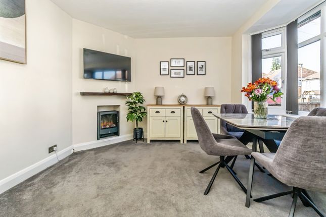 57, Money Road, Surrey photo 4