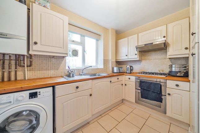 7 Farley House,, Sydenham Hill, London photo 3