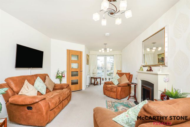 Flat for sale in Ashwood Court, 1A Victoria Road, Paisley