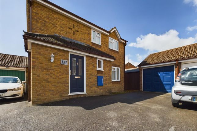Thumbnail Detached house for sale in Boxfield Green, Chells Manor, Stevenage