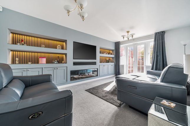 18, Comfrey Road, Stotfold photo 4