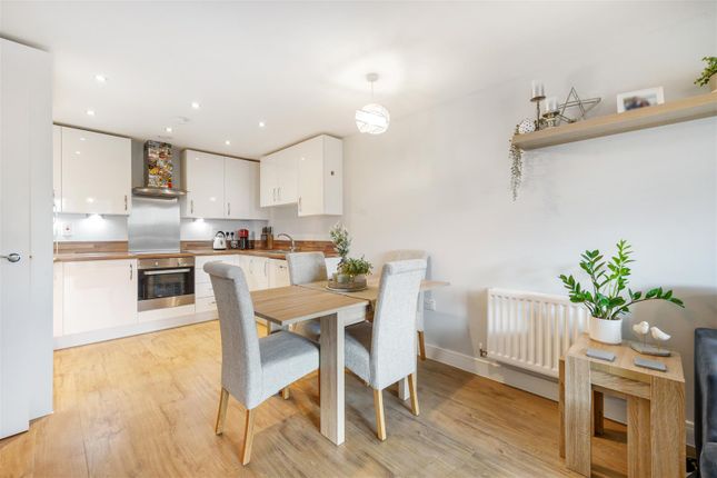 Flat for sale in Goldcrest House, Kingston Close, Maidenhead