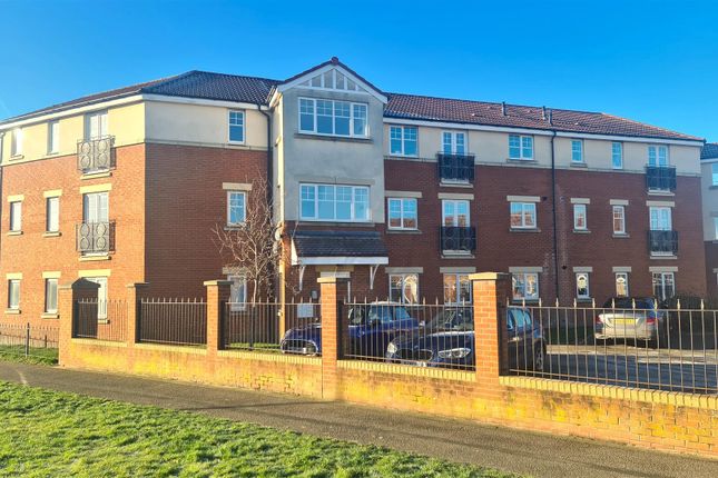 Thumbnail Flat to rent in Hatchlands Park, Ingleby Barwick, Stockton-On-Tees