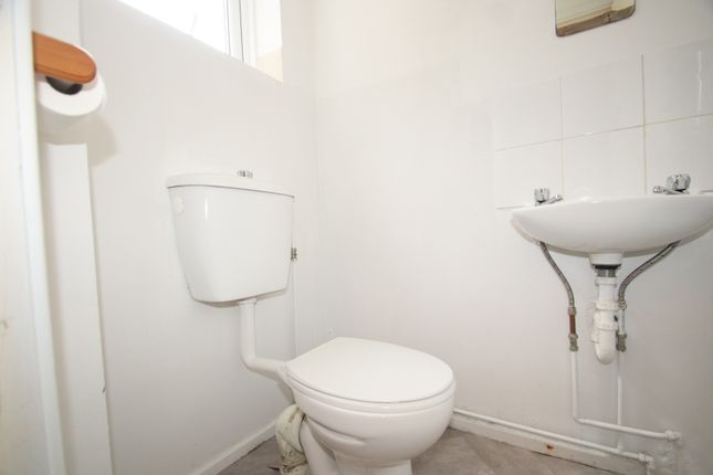 Terraced house to rent in Southfleet Road, Orpington