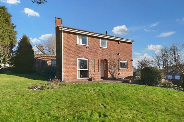 Thumbnail Detached house for sale in Bridge Street, Louth