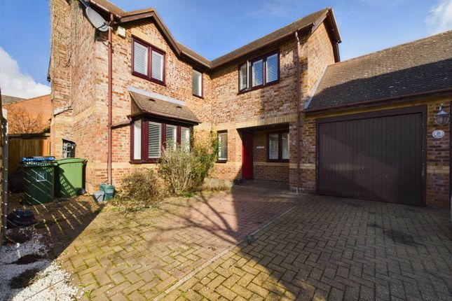 Detached house for sale in Mallard Close, Watermead, Aylesbury