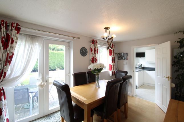 18, Yeadon Court, Newcastle Upon Tyne photo 4