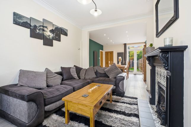 Woodfield Road, Altrincham photo 4