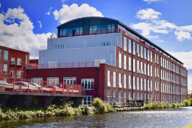 Tobacco Wharf Exterior 2023.Jpg