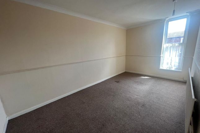 8, Primula Court, Basildon photo 4