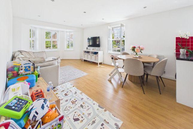Longstaff House, 4,Flat 8, Longshore Drive, Shoreham-by-sea photo 2