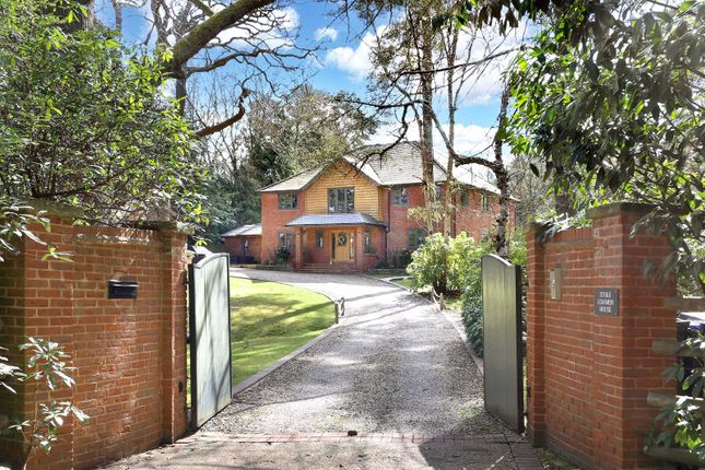 5-bed house on Stoke Common House,, Stoke Common Road, Fulmer, £2,850,000