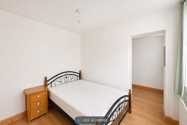 Brokesley St, London photo 4