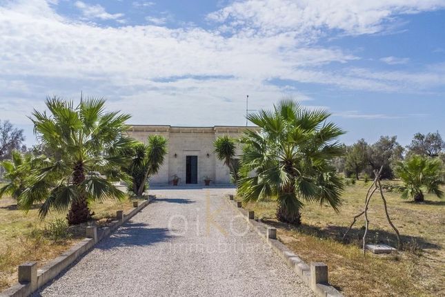 Thumbnail Villa for sale in Oria, Puglia, 72024, Italy