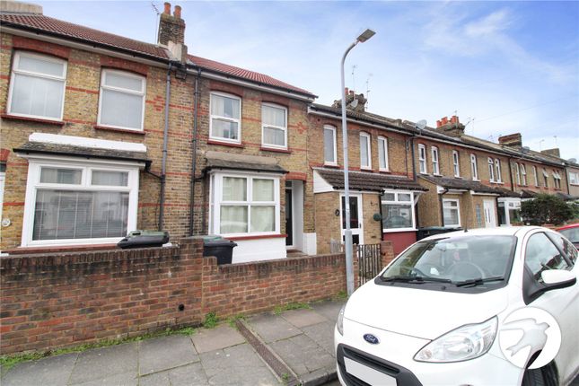 Terraced house to rent in Churchill Road, Gravesend, Kent
