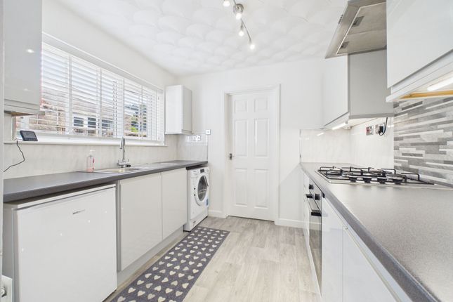 79 King Street, Ebbw Vale photo 3
