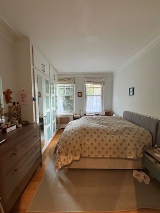 Edith Road, London photo 2