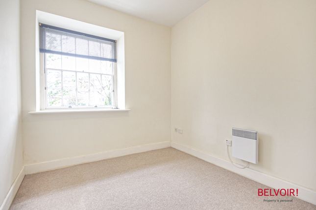 10, The Crescent, Horton Road, Gloucester photo 4
