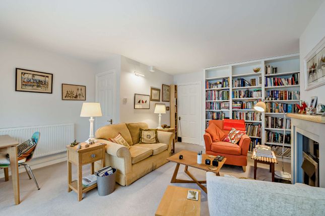 8 Orchard House,, London Road, Gloucestershire photo 2