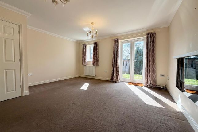 36, Webbers Way, Tiverton photo 4
