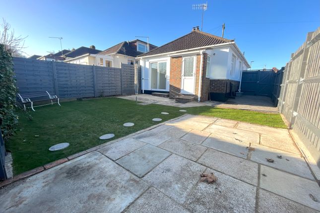 Bungalow for sale in Wakefield Road, Midanbury, Southampton, Hampshire
