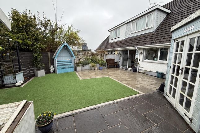 56, Cleviston Park, Llanelli photo 4