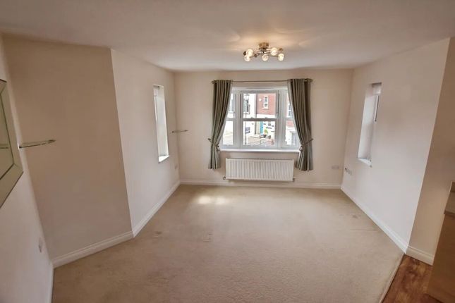 Flat 6 Scotts Court, Kingsley Avenue The Willows, TORQUAY photo 5