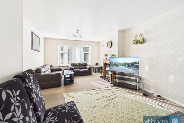 22, Woodroyd Terrace, West Yorkshire photo 3