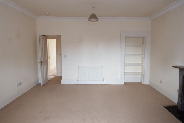 Ainstey Drive, Yeovil photo 2
