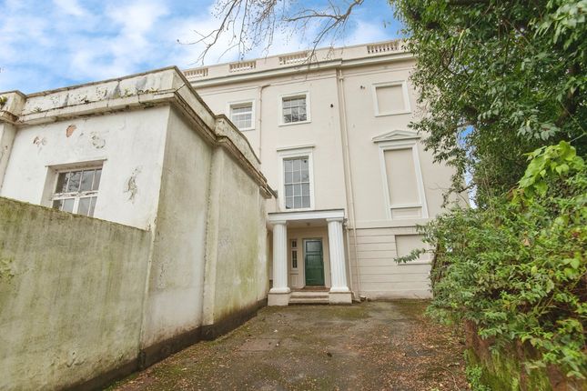 Flat for sale in Trehill House, Kenn, Exeter