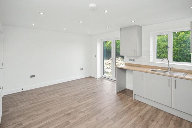12B,, Wesley Close, West Yorkshire photo 4