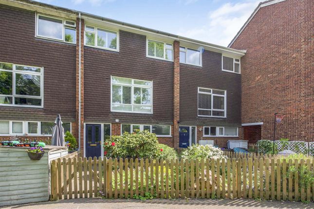 Thumbnail Terraced house for sale in How Wood, Park Street, St. Albans