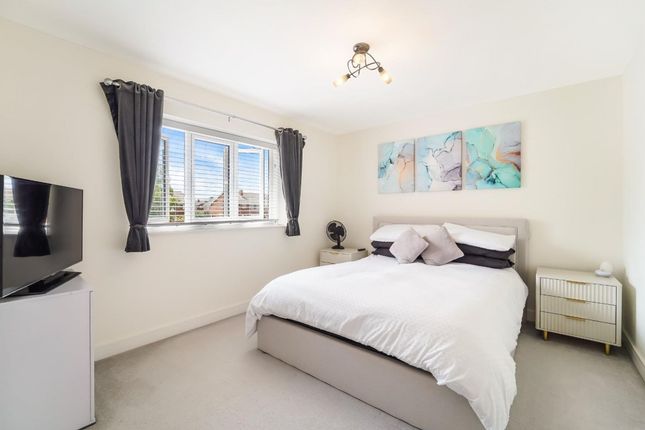 Flat 5, Copthorne House, Epsom photo 4