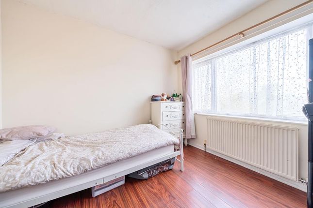 End terrace house for sale in Oxford Road, Aylesbury