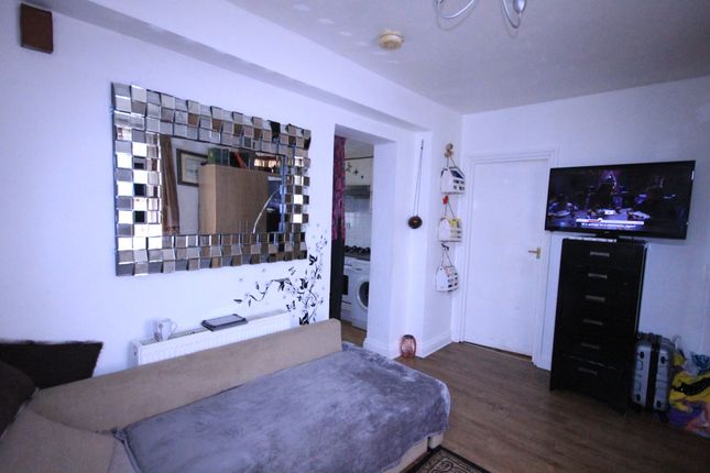 Gillespie Road Finsbury Park N5 1 Bedroom Flat To Rent