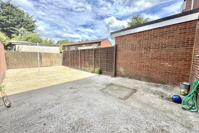 198, Hobart Road, Hayes photo 4