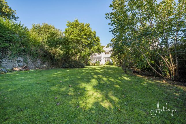 81 West Cross Lane, Swansea photo 4
