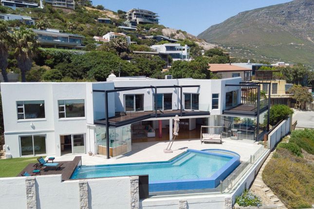 Detached house for sale in Sunset Ave, Cape Town, South Africa