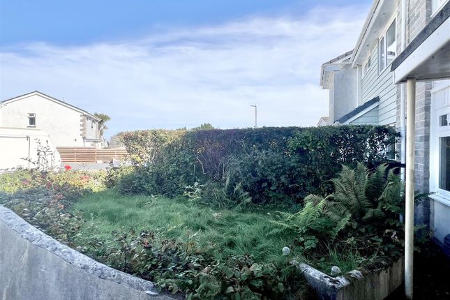 Southdown Close, Sticker photo 3