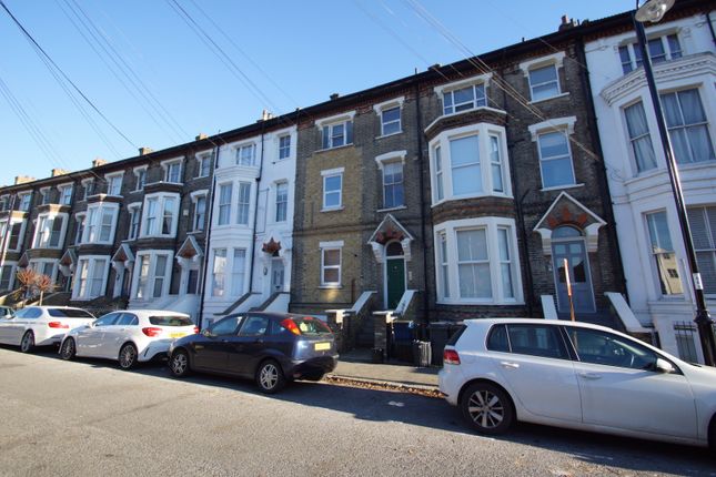 Flat to rent in St. Aubyns Road, Crystal Palace