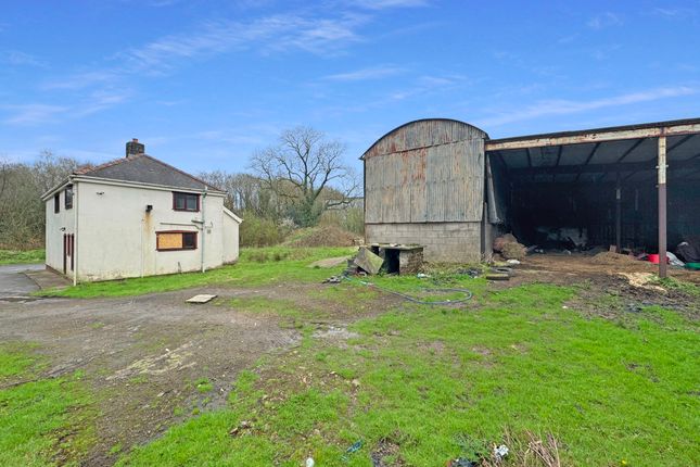 Detached house for sale in Glyngaer Road, Gelligaer, Hengoed