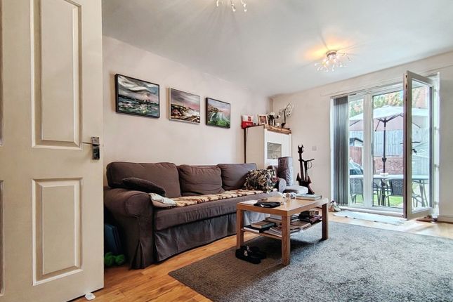 43, Valentia Road, Berkshire photo 5