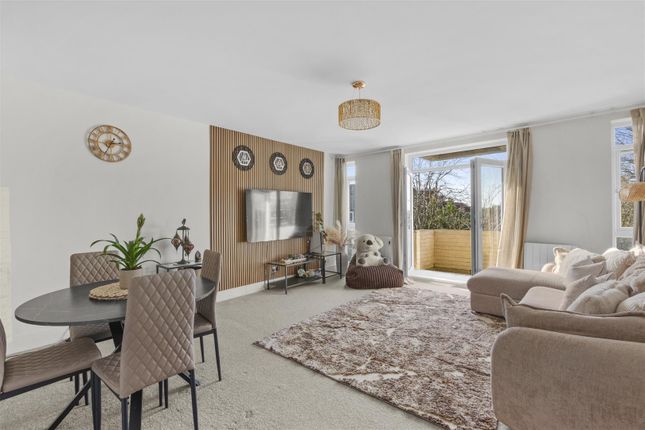 9 Stacey House, Cressex Road, High Wycombe photo 3