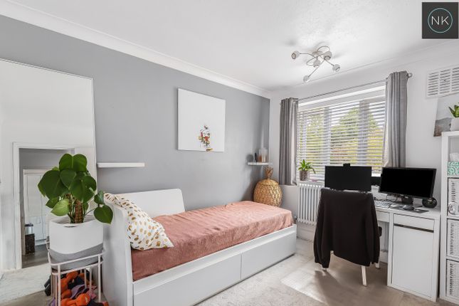 Flat for sale in Higham Court, Higham Road, Woodford Green, Essex